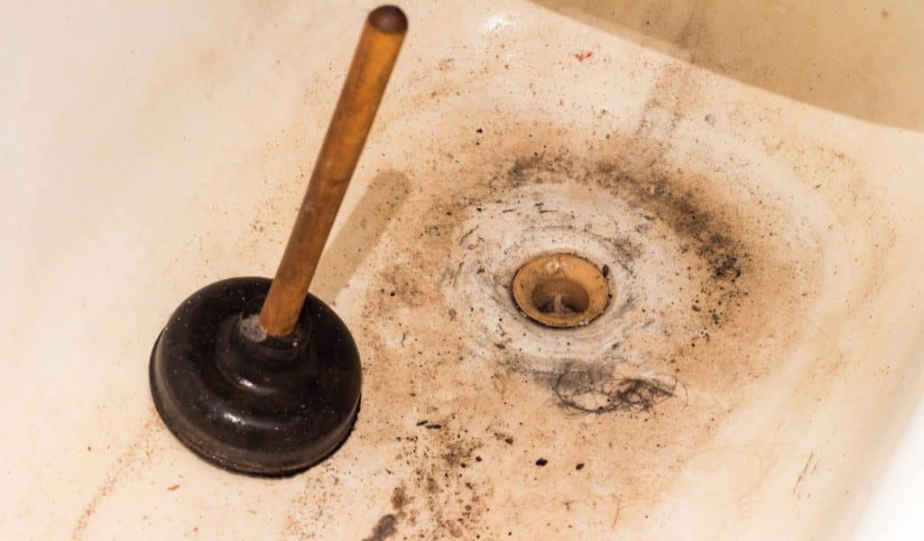 how plumbing problems can raise health concerns