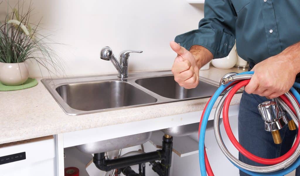 why you should have an emergency plumber NE Dallas, tx on speed dial